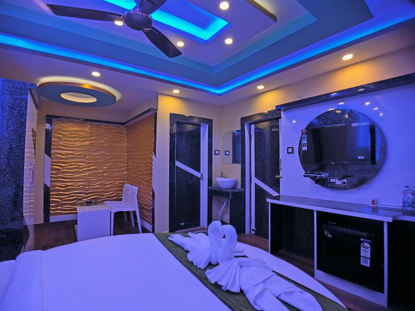 מנדרמוני The Pelican Beach Resort מראה חיצוני תמונה